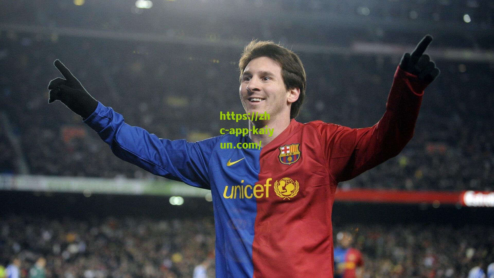 开云体育下载-恰尔汗奥卢面临生涯关键抉择，费内巴切与加拉塔萨雷展开终极争夺